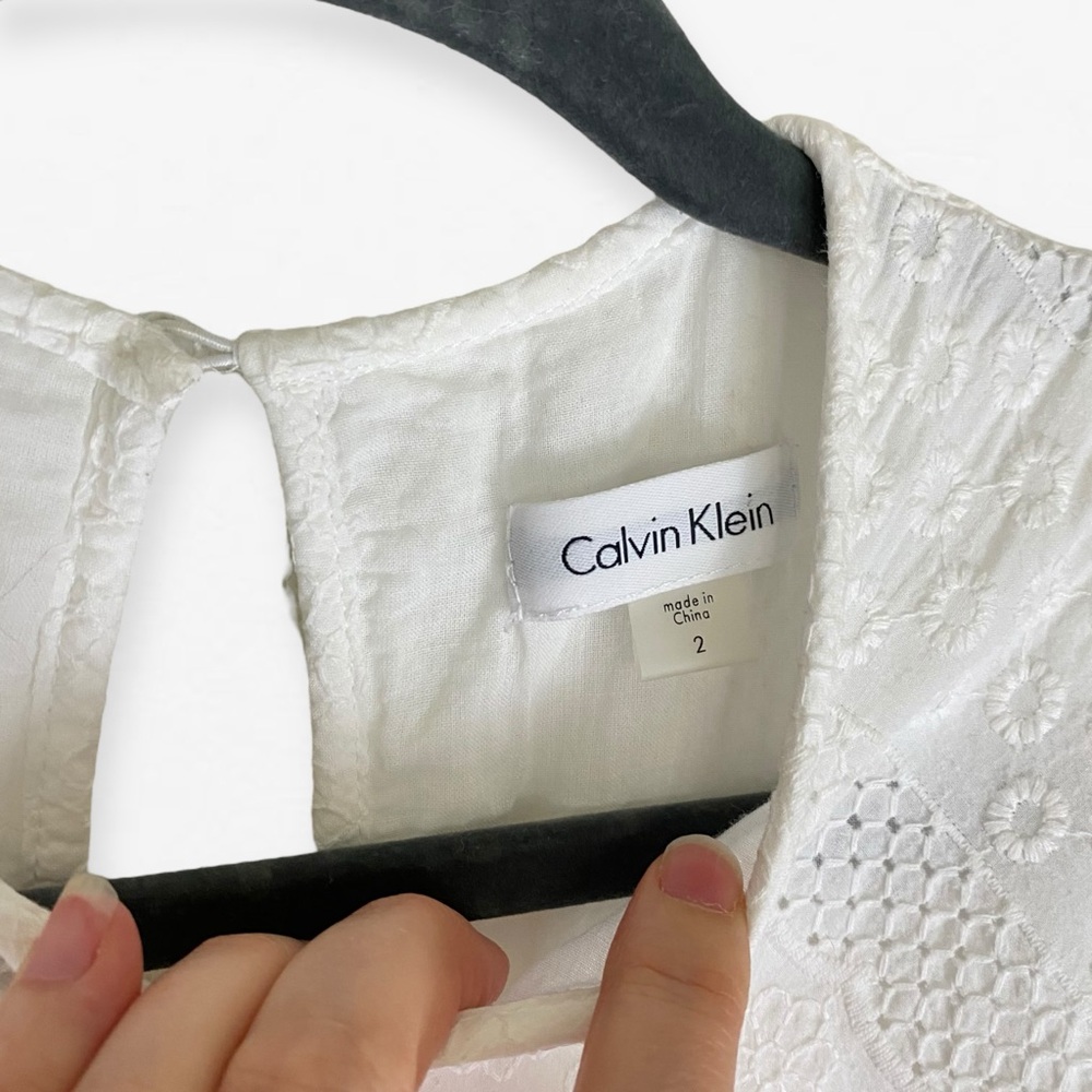 Calvin Klein White Lace high neck sleeveless Mini Dress 2 - Picture 10 of 10